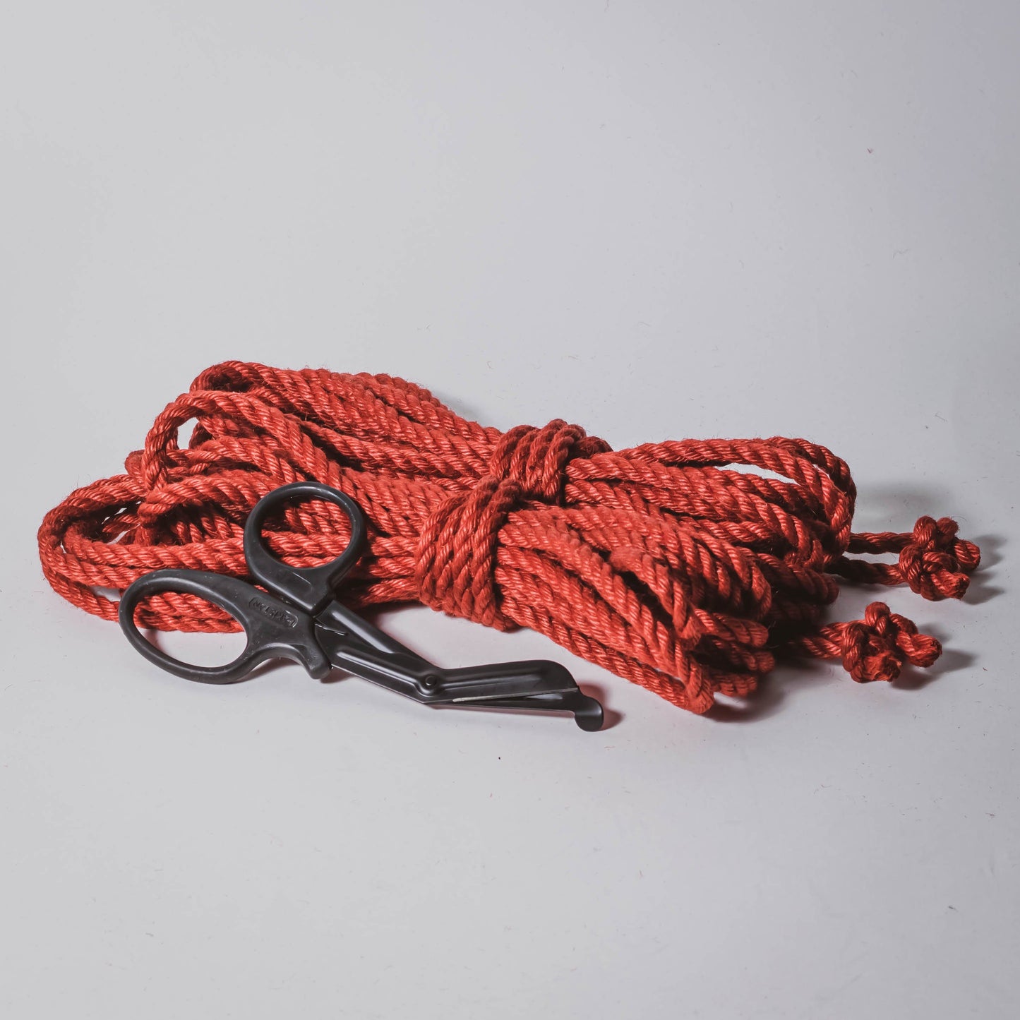 Thursday Jute Rope Kit for Shibari Shibari Rope Kit Red 